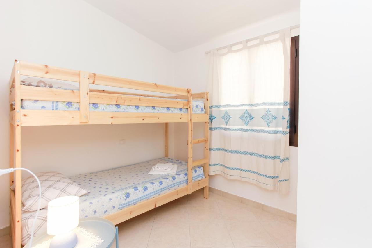 Casa Vacanze Zefiro 오로세 외부 사진